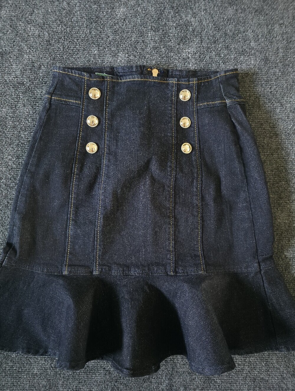 GUESS Y2K Julianne Skirt Size 27 Dark Guitar Denim Ruffle HEM Organic Cotton NWT - Picture 2 of 9